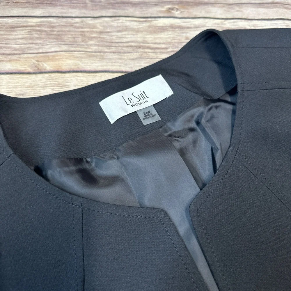 Le Suit Women's Black Collarless Lined Cardigan Suit Jacket Plus Size 24W